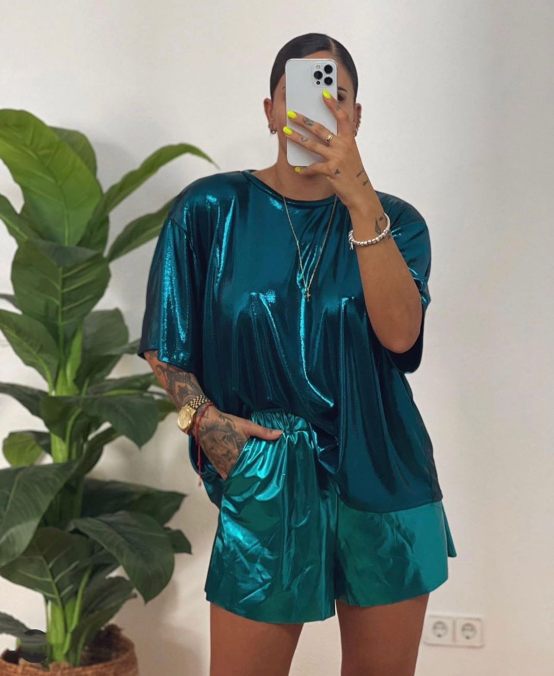 T-shirt metallico