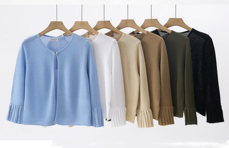 Cardigan con maniche a plisse Materiale viscosa
