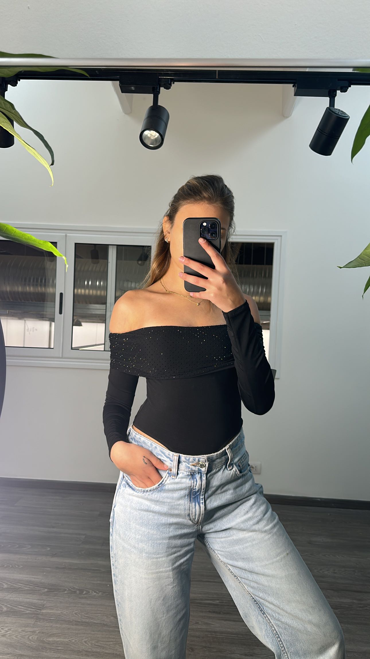 Body scollo brillantinato