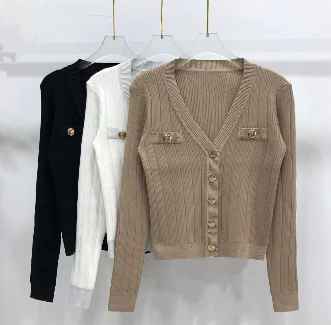 Cardigan con bottoni