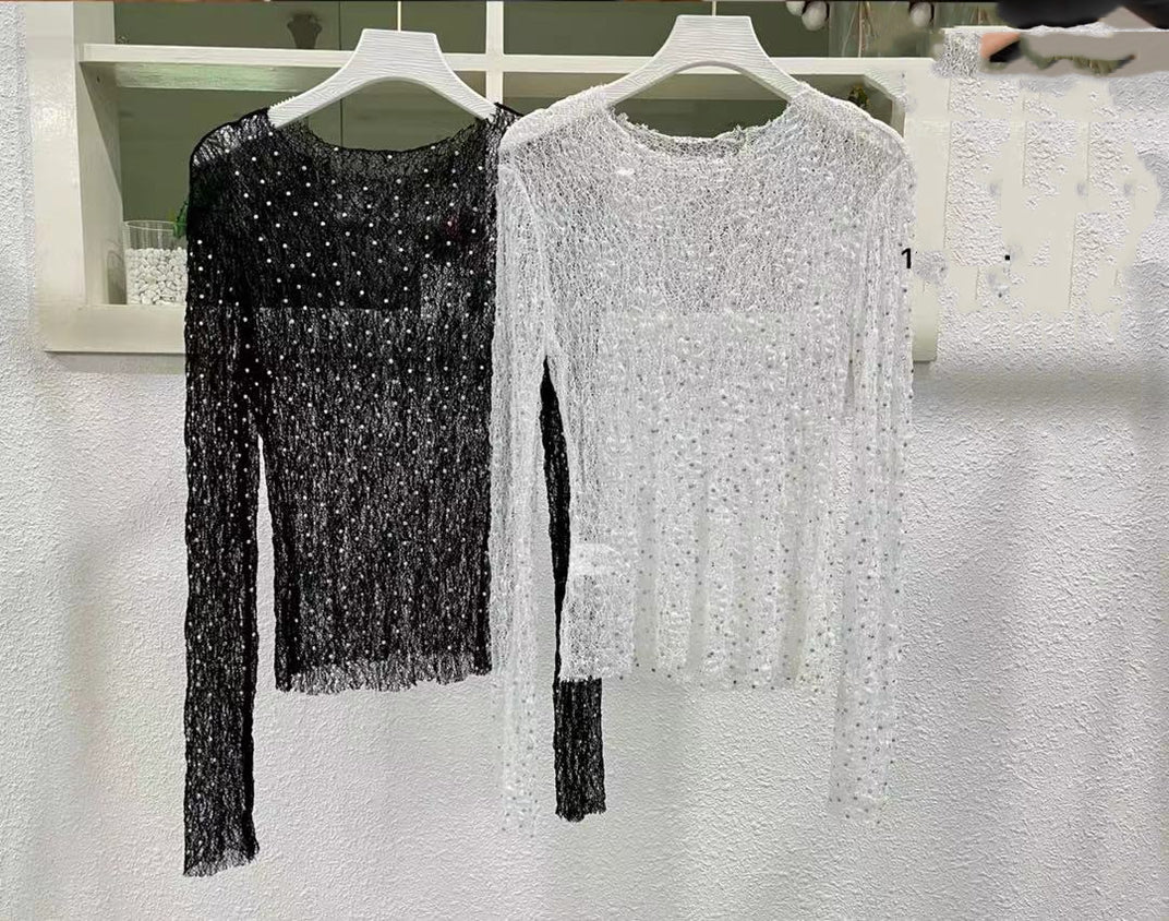 Top ricamato con strass